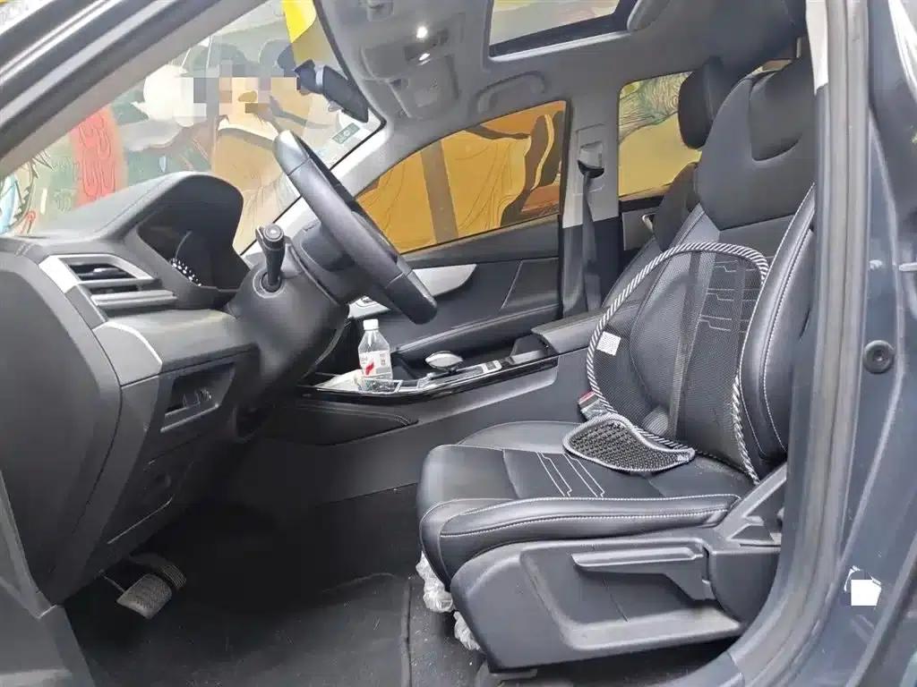 Qin New Energy 2019 Long Range Luxury Edition — миниатюра 8