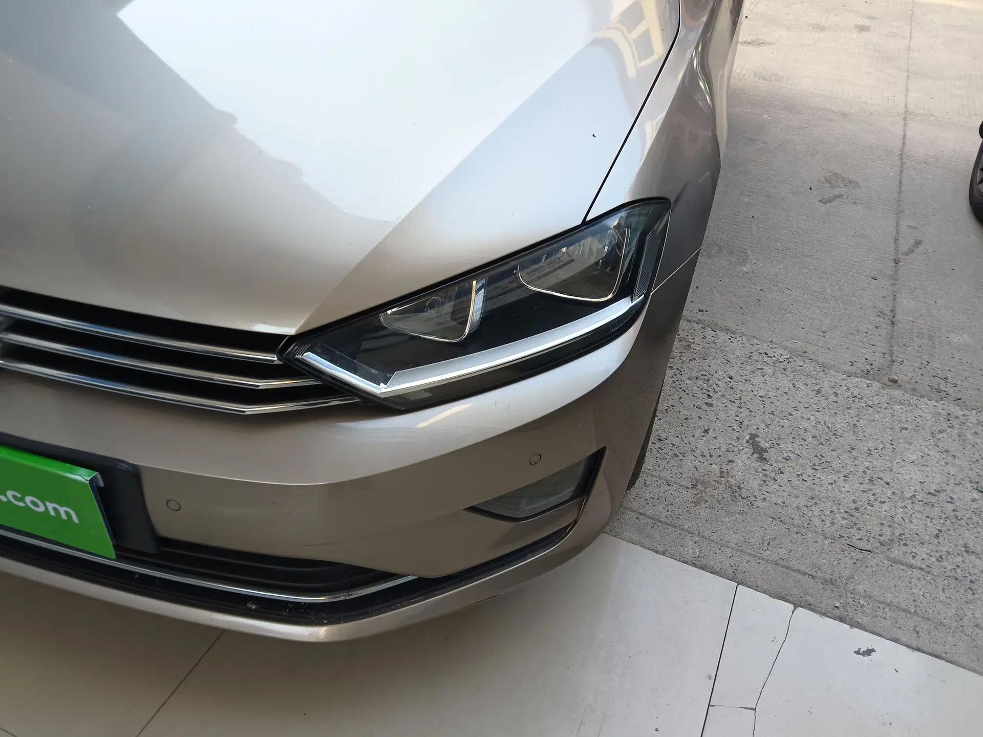 Volkswagen Golf Sportsvan 2018 230TSI Automatic Trend Edition — миниатюра 5