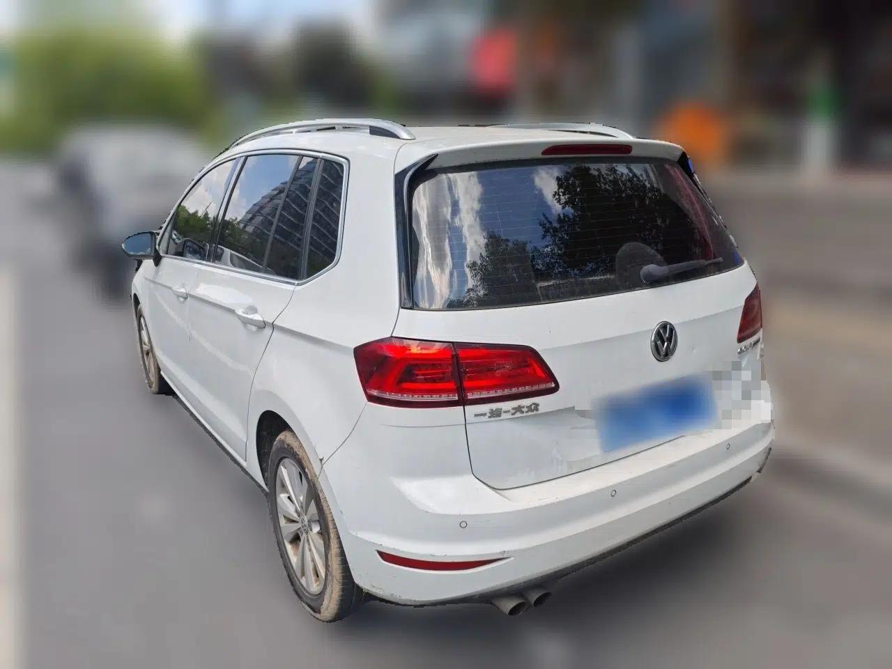 Volkswagen Golf Sportsvan 2018 230TSI Automatic Trend Edition — миниатюра 4