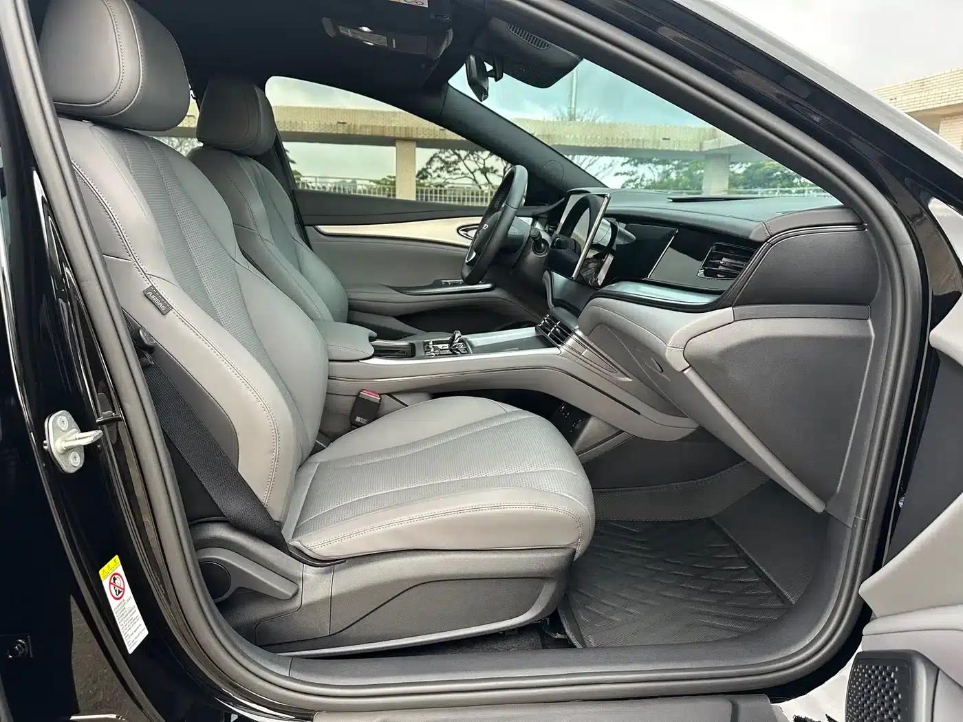 Seal 07 DM-i 2025 Model DM-i 1.5L 70km Elite — миниатюра 15