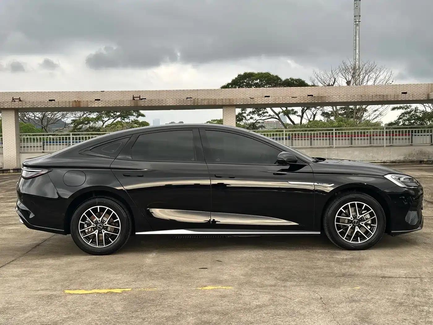 Seal 07 DM-i 2025 Model DM-i 1.5L 70km Elite — миниатюра 4