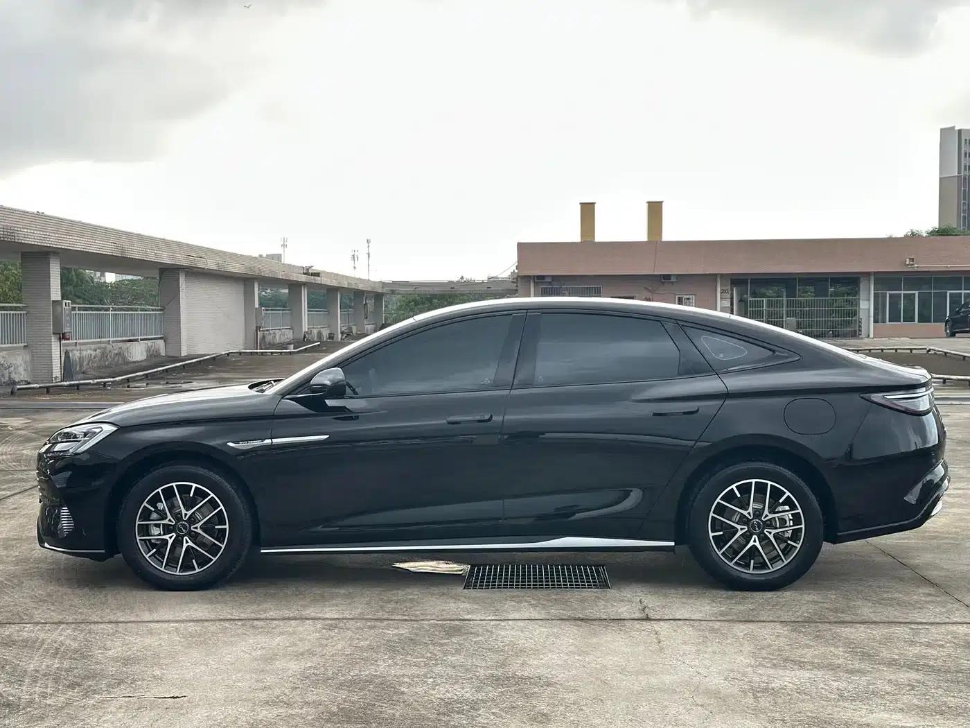 Seal 07 DM-i 2025 Model DM-i 1.5L 70km Elite — миниатюра 8