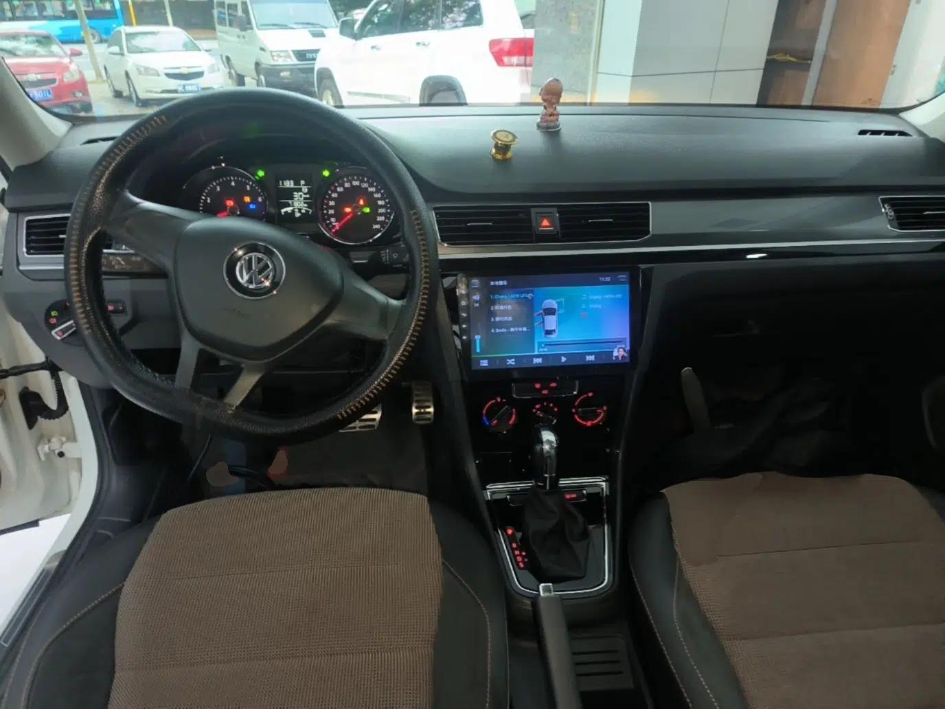 Volkswagen C-TREK 2017 1.6L Automatic Comfort Model — миниатюра 13