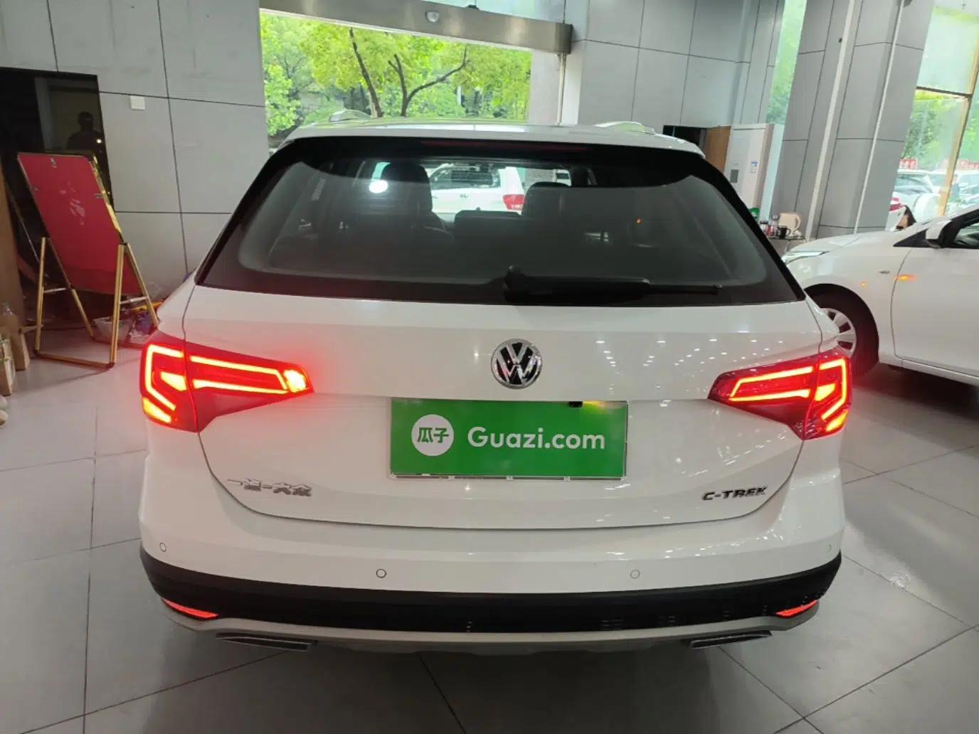 Volkswagen C-TREK 2017 1.6L Automatic Comfort Model — миниатюра 5