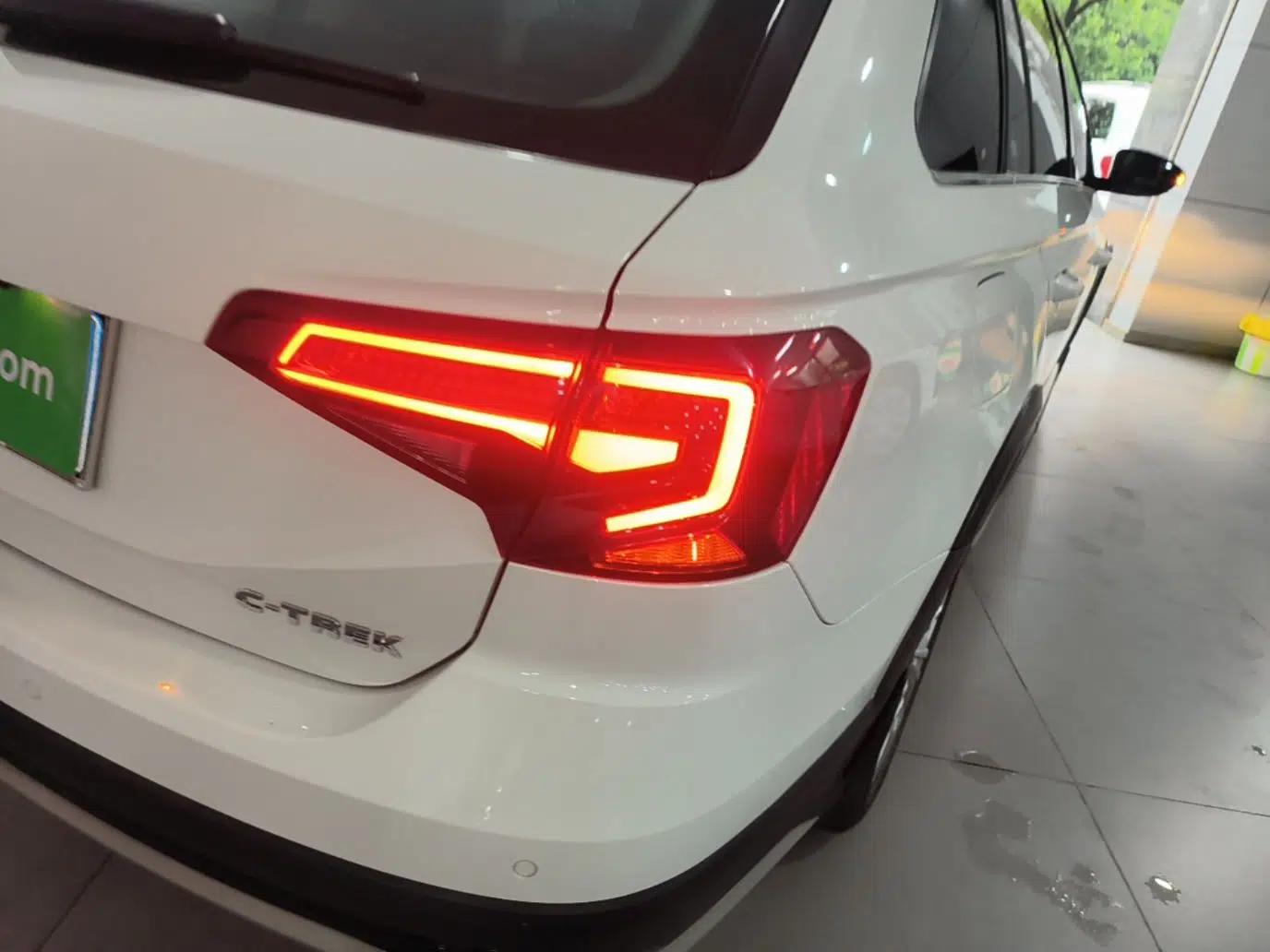 Volkswagen C-TREK 2017 1.6L Automatic Comfort Model — миниатюра 7