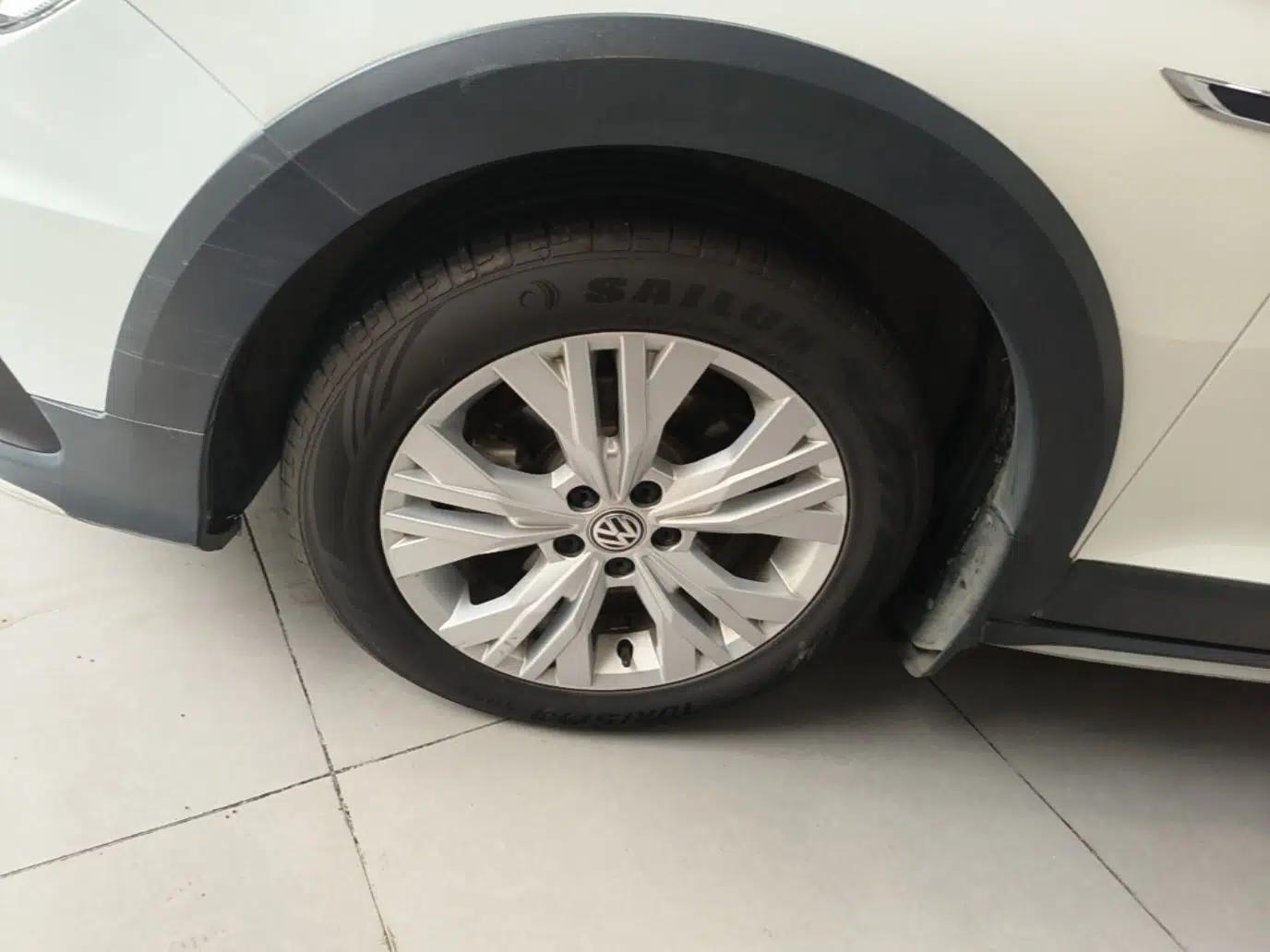 Volkswagen C-TREK 2017 1.6L Automatic Comfort Model — миниатюра 8