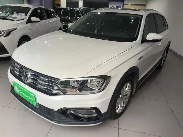 Volkswagen C-TREK 2017 1.6L Automatic Comfort Model