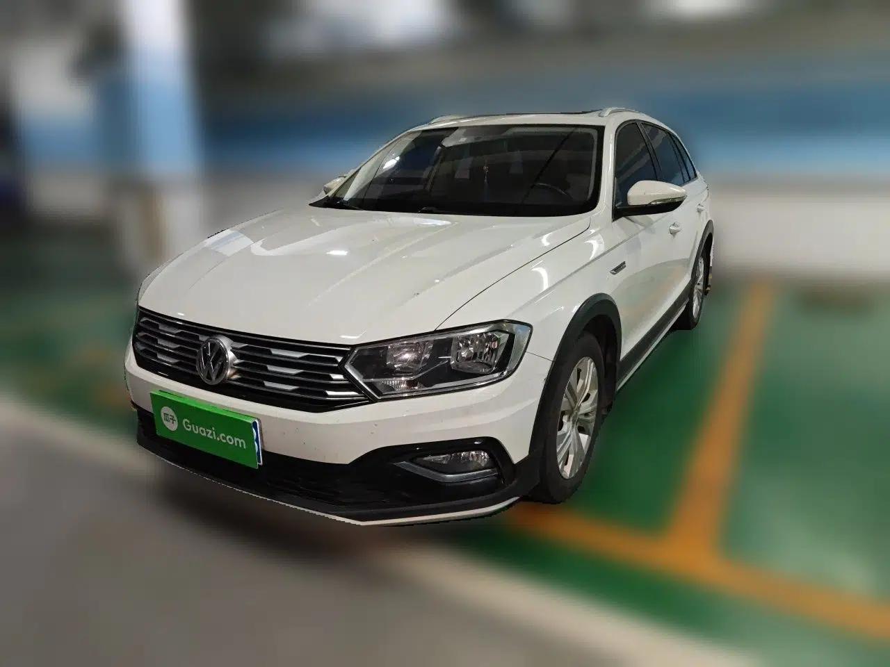 Volkswagen C-TREK 2018 1.5L Manual Comfort Model — миниатюра 1