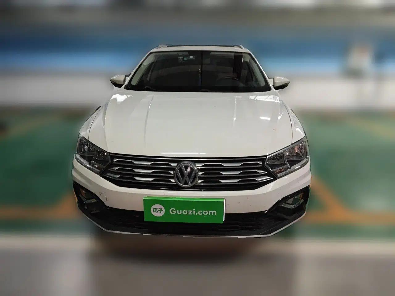 Volkswagen C-TREK 2018 1.5L Manual Comfort Model — миниатюра 2