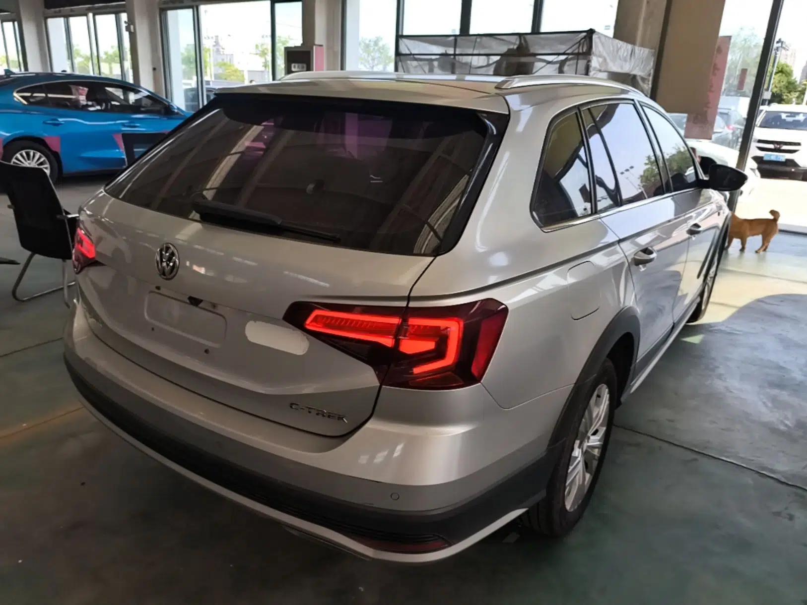 Volkswagen C-TREK 2018 1.5L Automatic Comfort Model — миниатюра 6