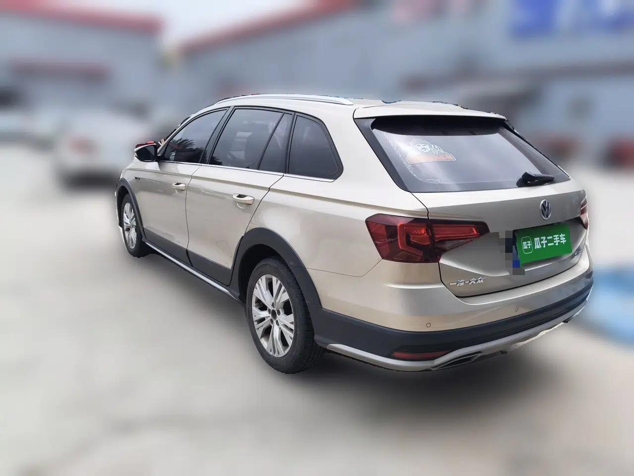 Volkswagen C-TREK 2017 1.6L Automatic Comfort Model — миниатюра 4