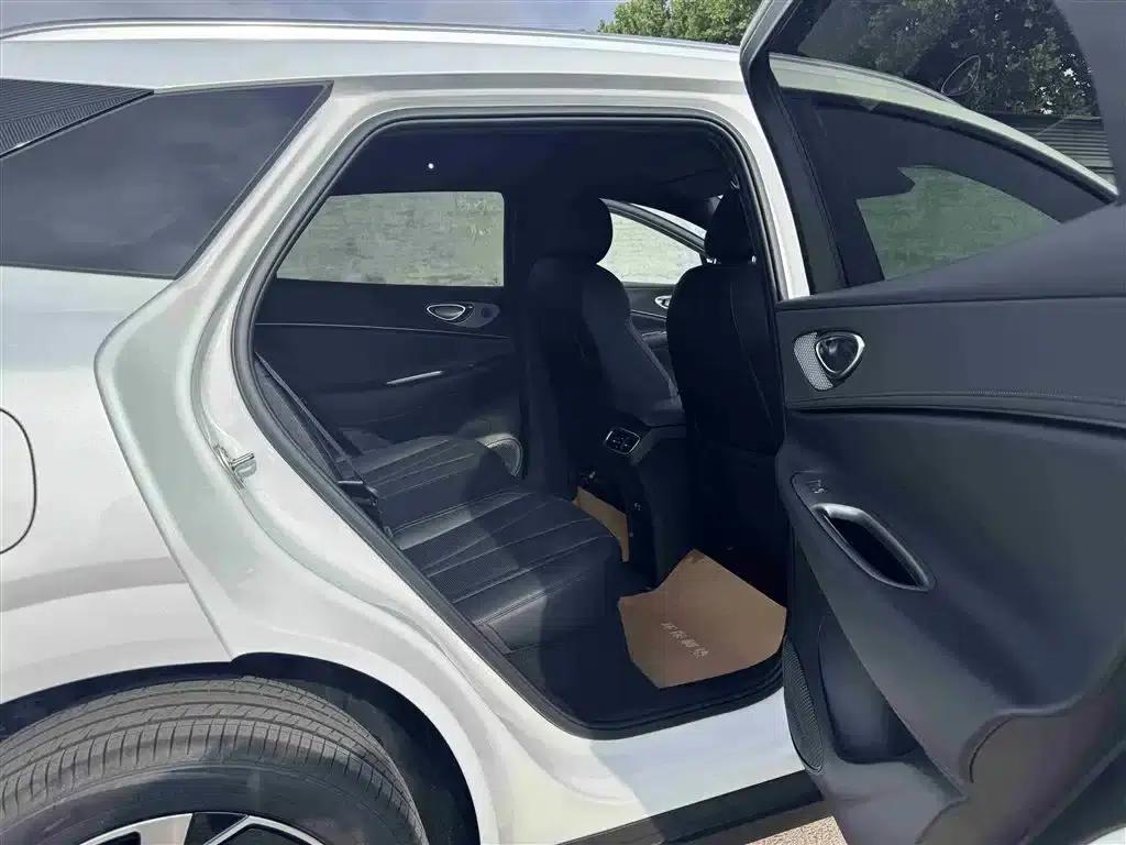 Hiace 06 2025 EV 605 Navigator Pro Edition — миниатюра 13