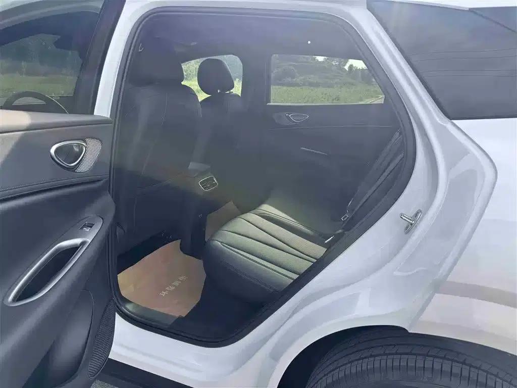 Hiace 06 2025 EV 605 Navigator Pro Edition — миниатюра 14