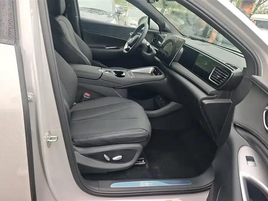 Hiace 06 2025 DM-i 205 Navigator Plus Edition — миниатюра 8