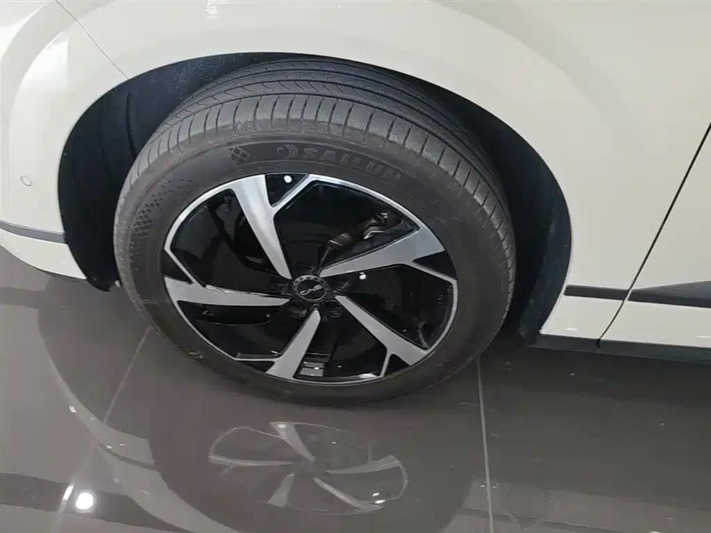 Hiace 06 2025 EV 605 Navigator Plus Edition — миниатюра 23