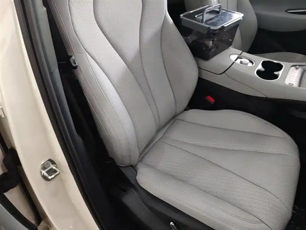 Hiace 06 2025 EV 605 Navigator Plus Edition — миниатюра 25