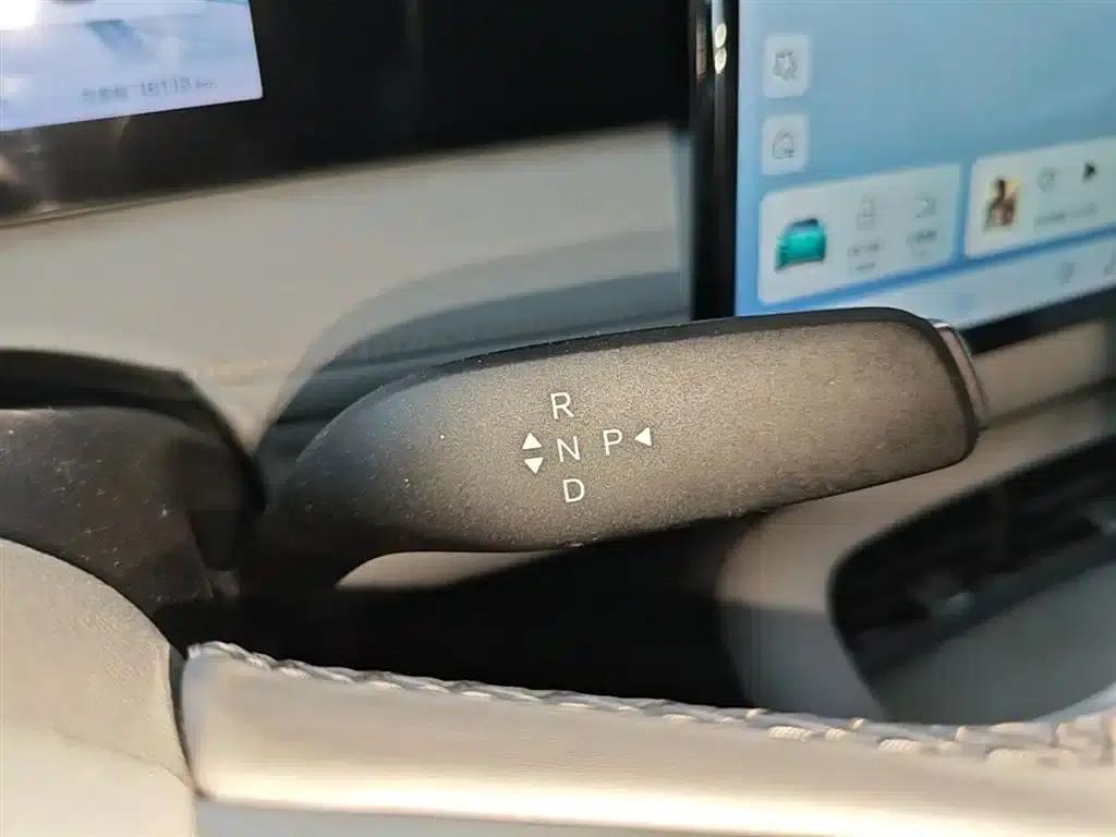 Hiace 06 2025 EV 605 Navigator Pro Edition — миниатюра 14