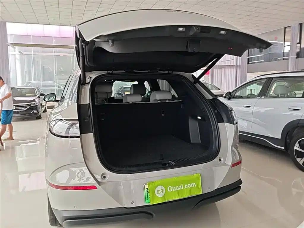 Hiace 06 2025 EV 605 Navigator Pro Edition — миниатюра 19