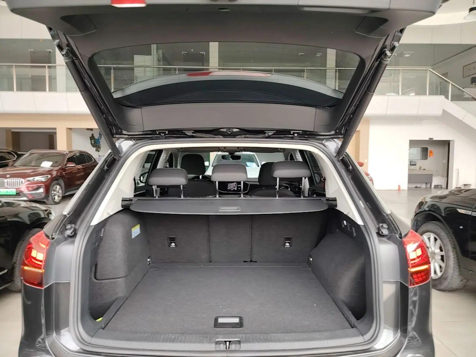 Volkswagen Tayron GTE Plug-in Hybrid 2020 1.4T Luxury Model — миниатюра 22