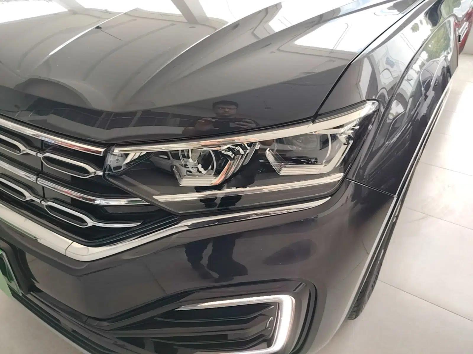 Volkswagen Tayron GTE Plug-in Hybrid 2020 1.4T Luxury Model — миниатюра 9