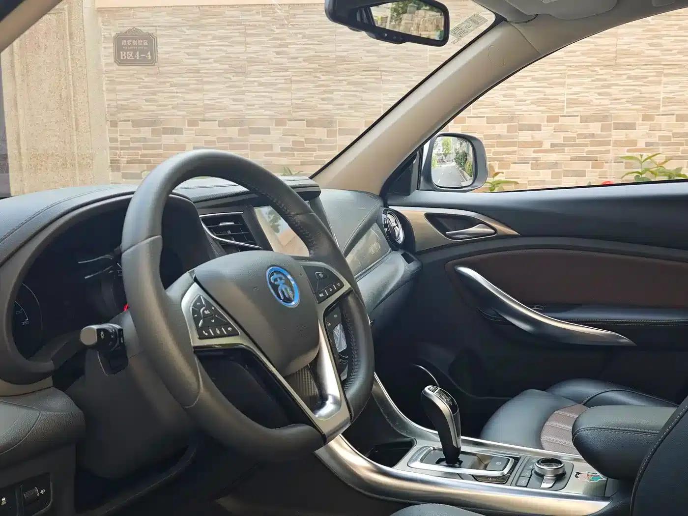 Song New Energy 2017 Song DM 1.5TID All-Wheel Drive Luxury Edition — миниатюра 15
