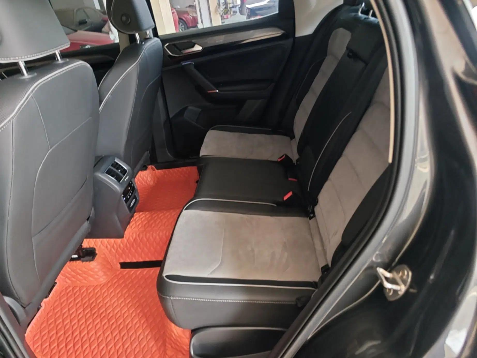 Volkswagen Tayron X 2020 330TSI Two-Wheel Drive Luxury Smart Connectivity Version — миниатюра 20