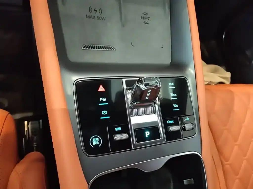 Hiace 07 EV 2024 Model 610 Smart Navigation Edition — миниатюра 14