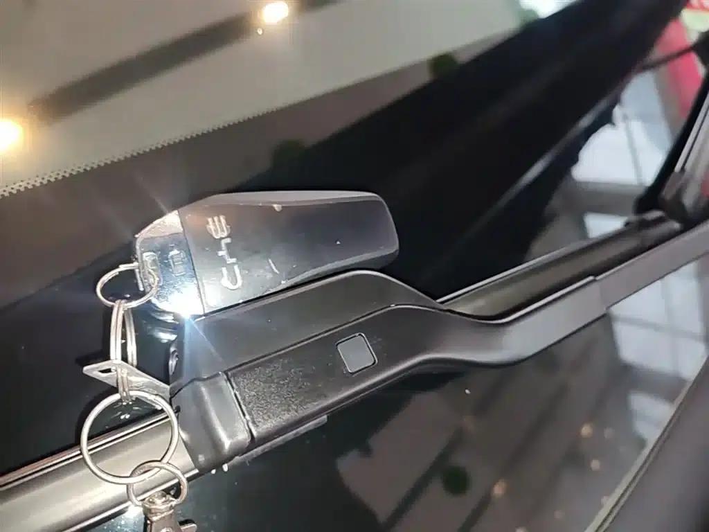 Hiace 07 EV 2024 Model 610 Smart Navigation Edition — миниатюра 9
