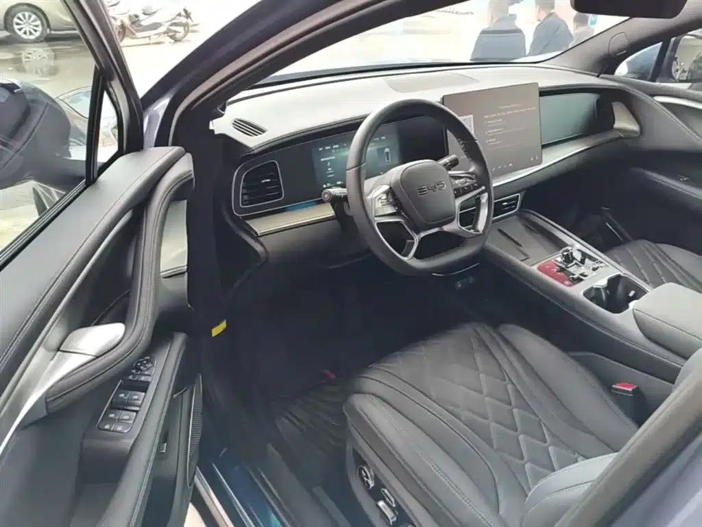 Hiace 07 EV 2024 Model 610 Long Range Version — миниатюра 16