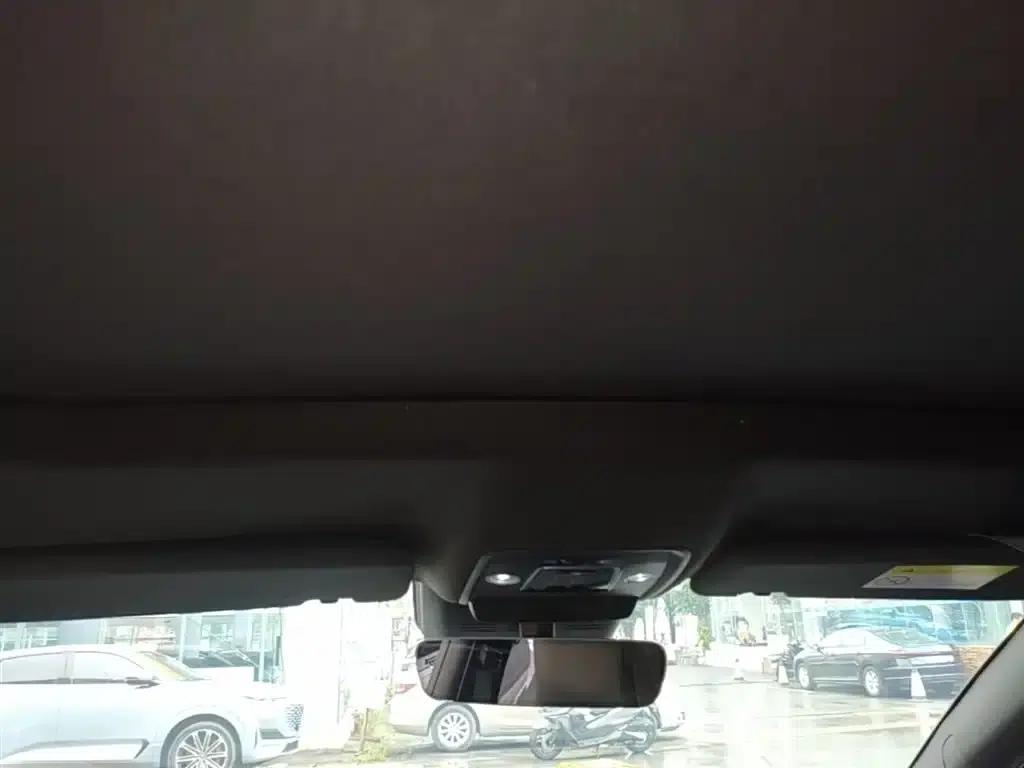 Hiace 07 EV 2024 Model 610 Long Range Version — миниатюра 18