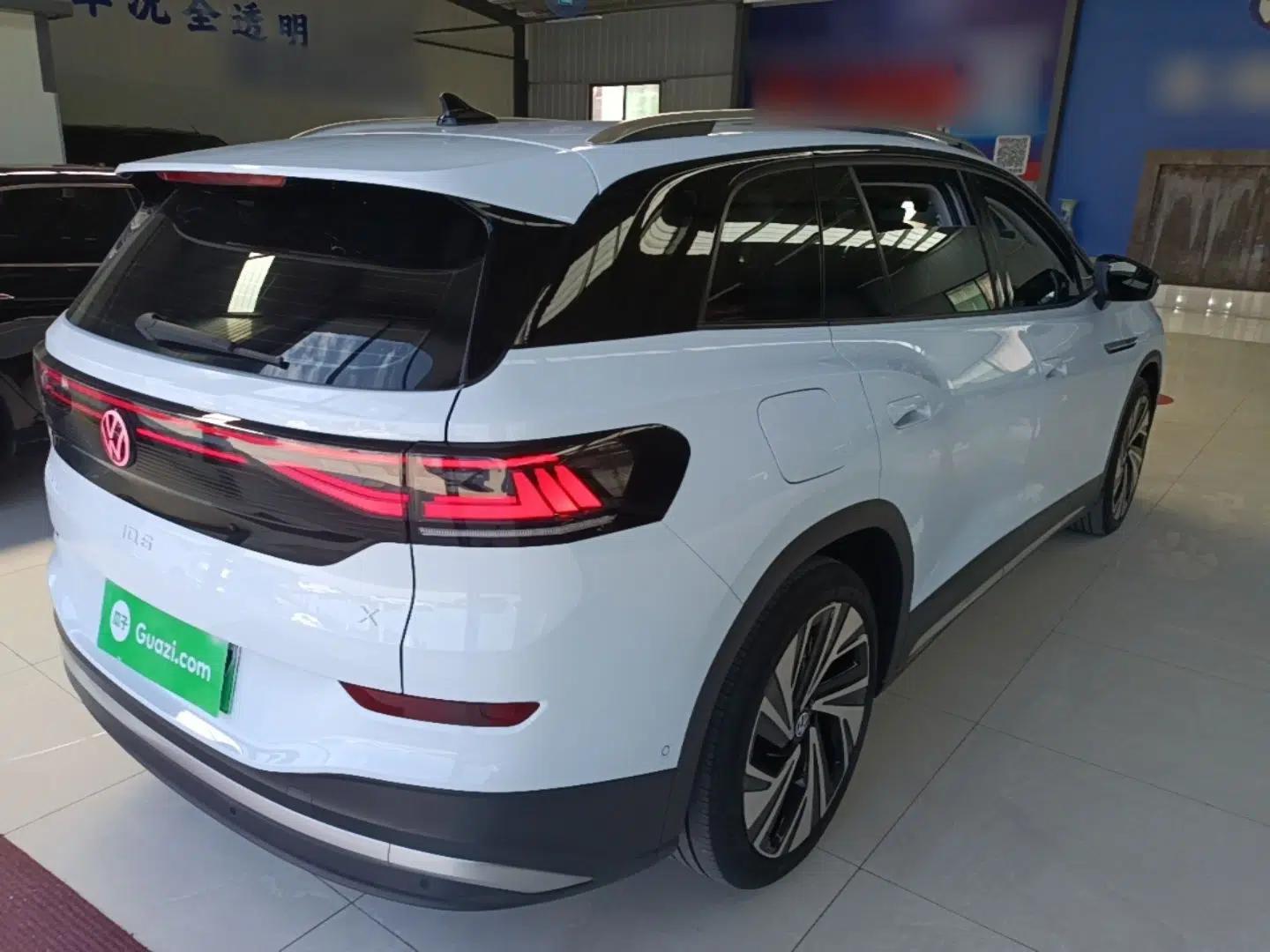 Volkswagen ID.6 X 2022 Smart Enjoyment Long-Range Edition — миниатюра 4