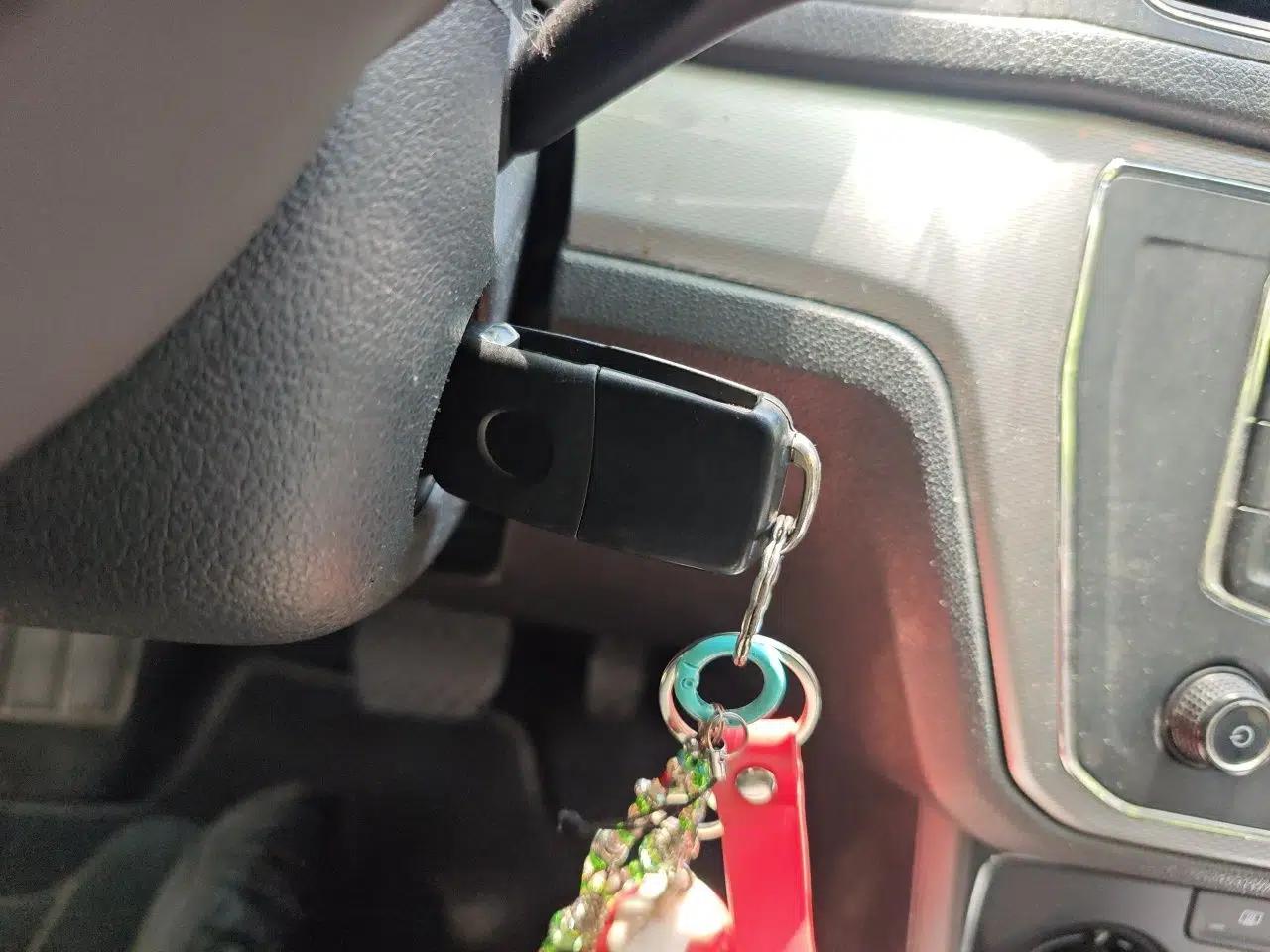 Volkswagen Gran Lavida 2015 1.6L Automatic Comfort Edition — миниатюра 9