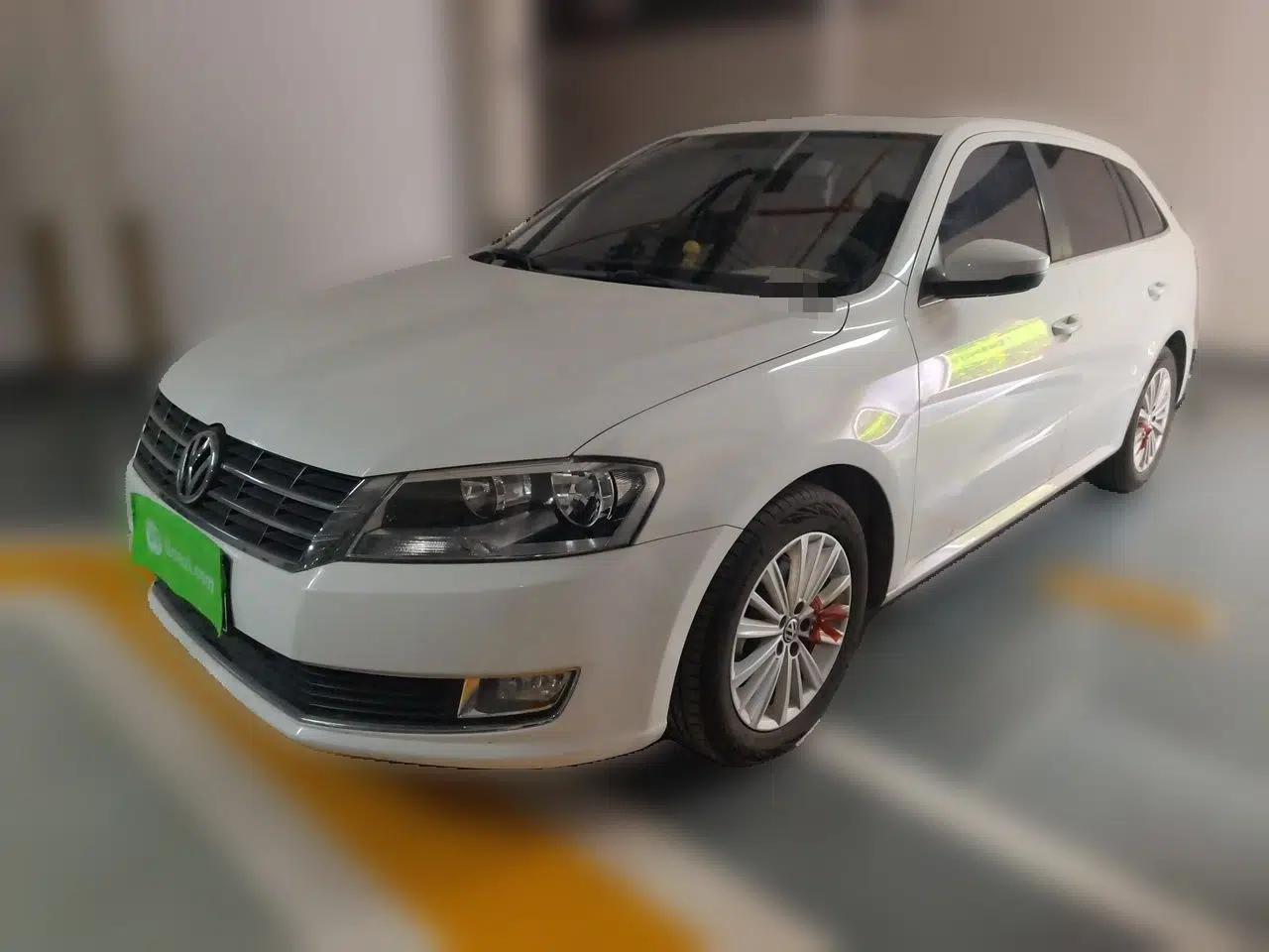 Volkswagen Gran Lavida 2013 1.6L Automatic Comfort Model — миниатюра 1