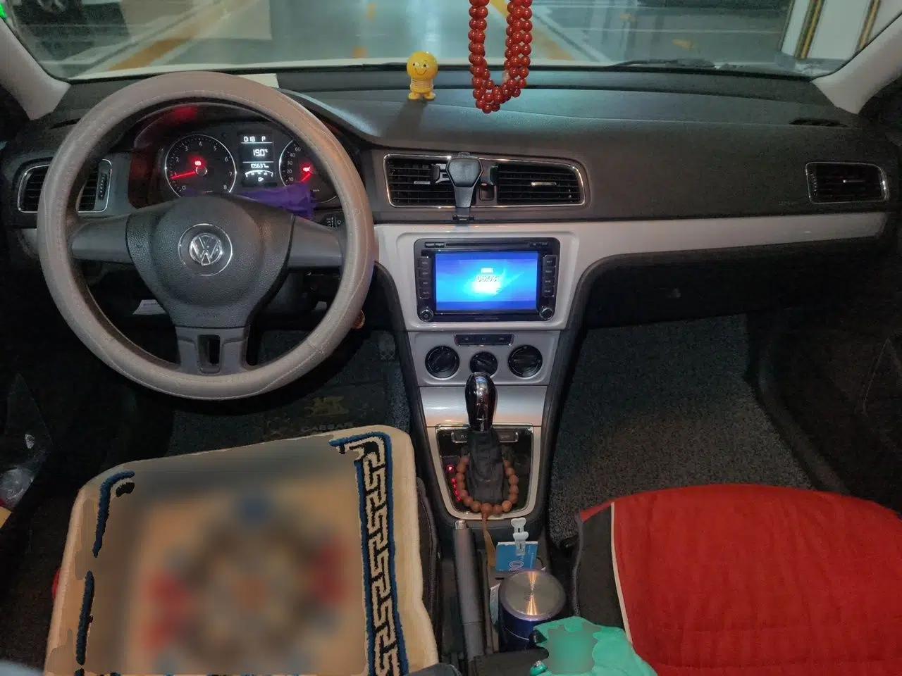Volkswagen Gran Lavida 2013 1.6L Automatic Comfort Model — миниатюра 10