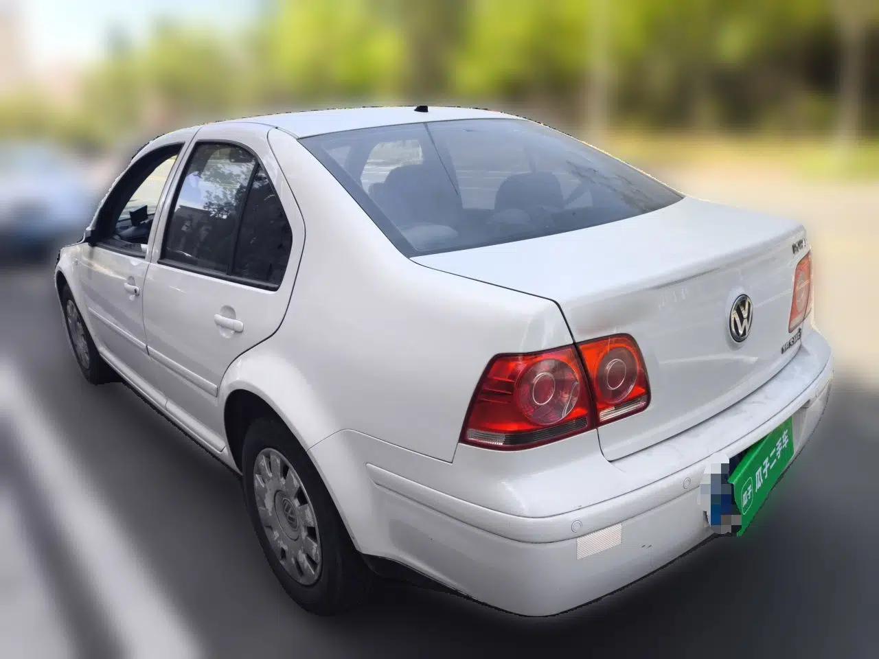 Volkswagen Bora Classic 2006 1.6 Automatic Luxury HL — миниатюра 4
