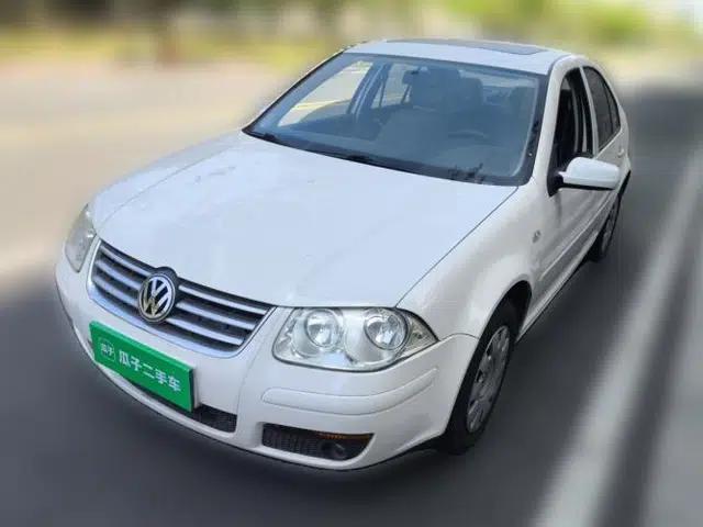 Volkswagen Bora Classic 2006 1.6 Automatic Luxury HL