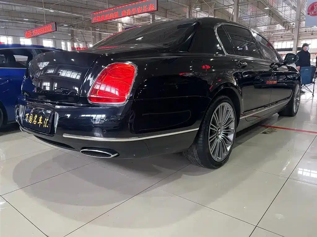 2010 Flying Spur 6.0T Five-Seater — миниатюра 6