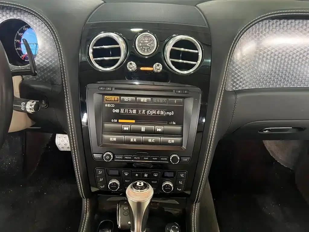 2010 Flying Spur 6.0T Five-Seater — миниатюра 8