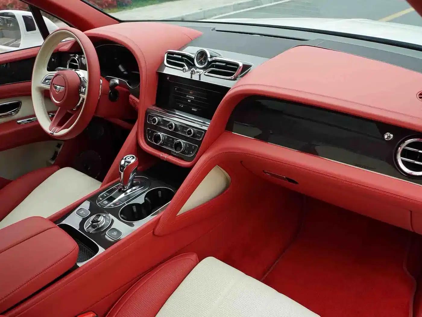 Bentayga 2022 4.0T V8 — миниатюра 5