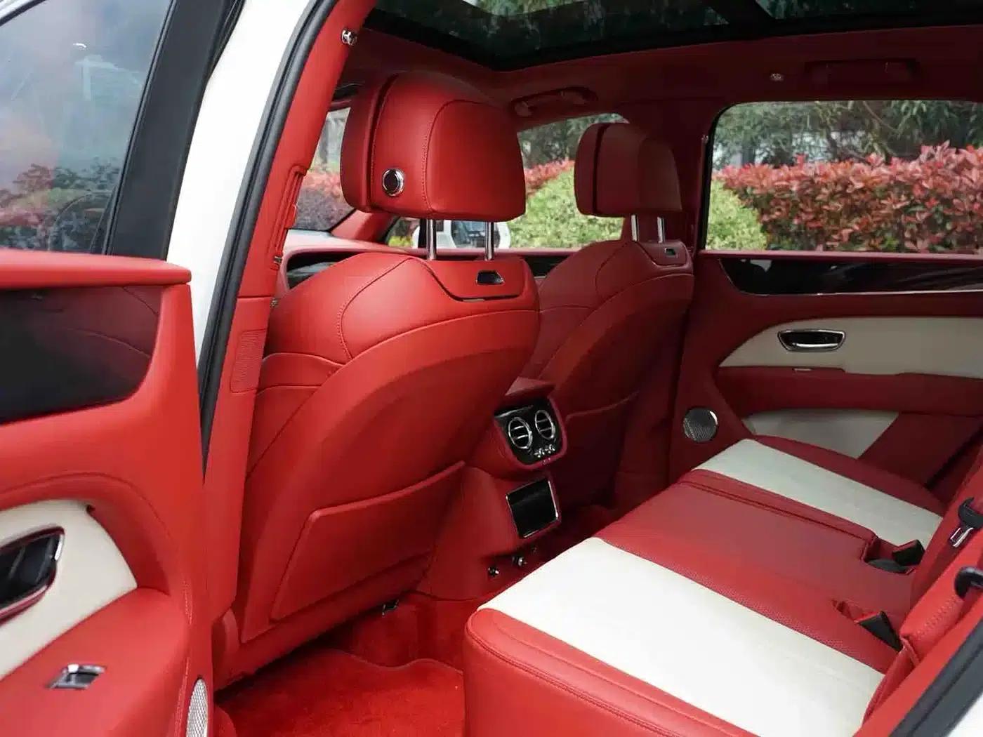 Bentayga 2022 4.0T V8 — миниатюра 7