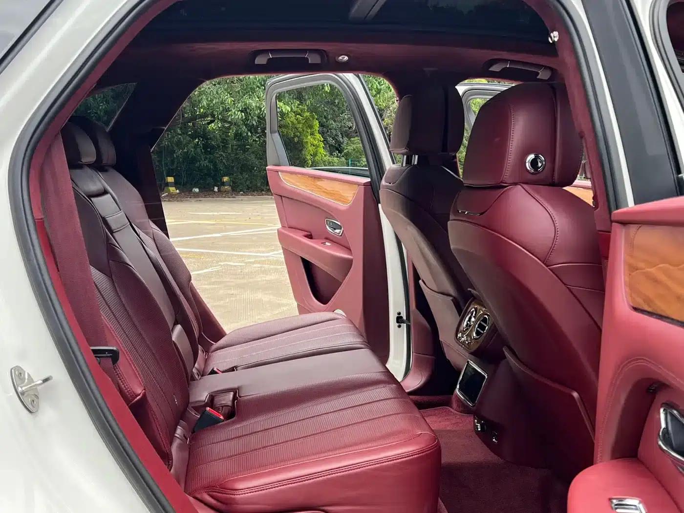 Bentayga 2021 4.0T V8 — миниатюра 14