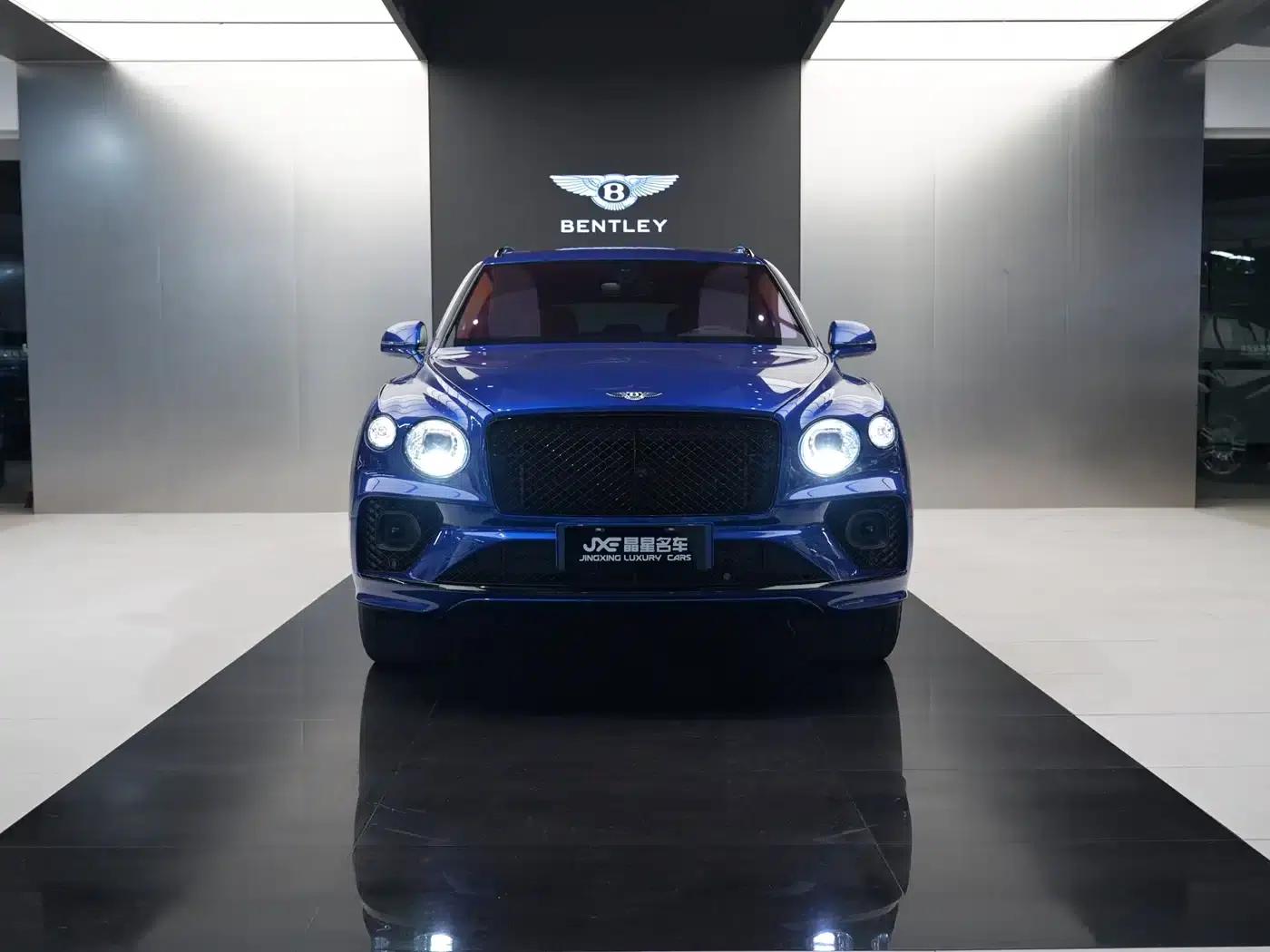 Bentayga 2021 4.0T V8 — миниатюра 2