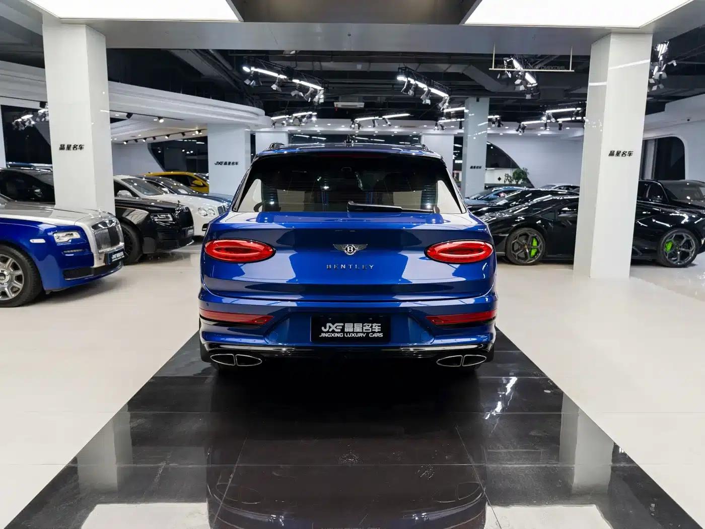 Bentayga 2021 4.0T V8 — миниатюра 14