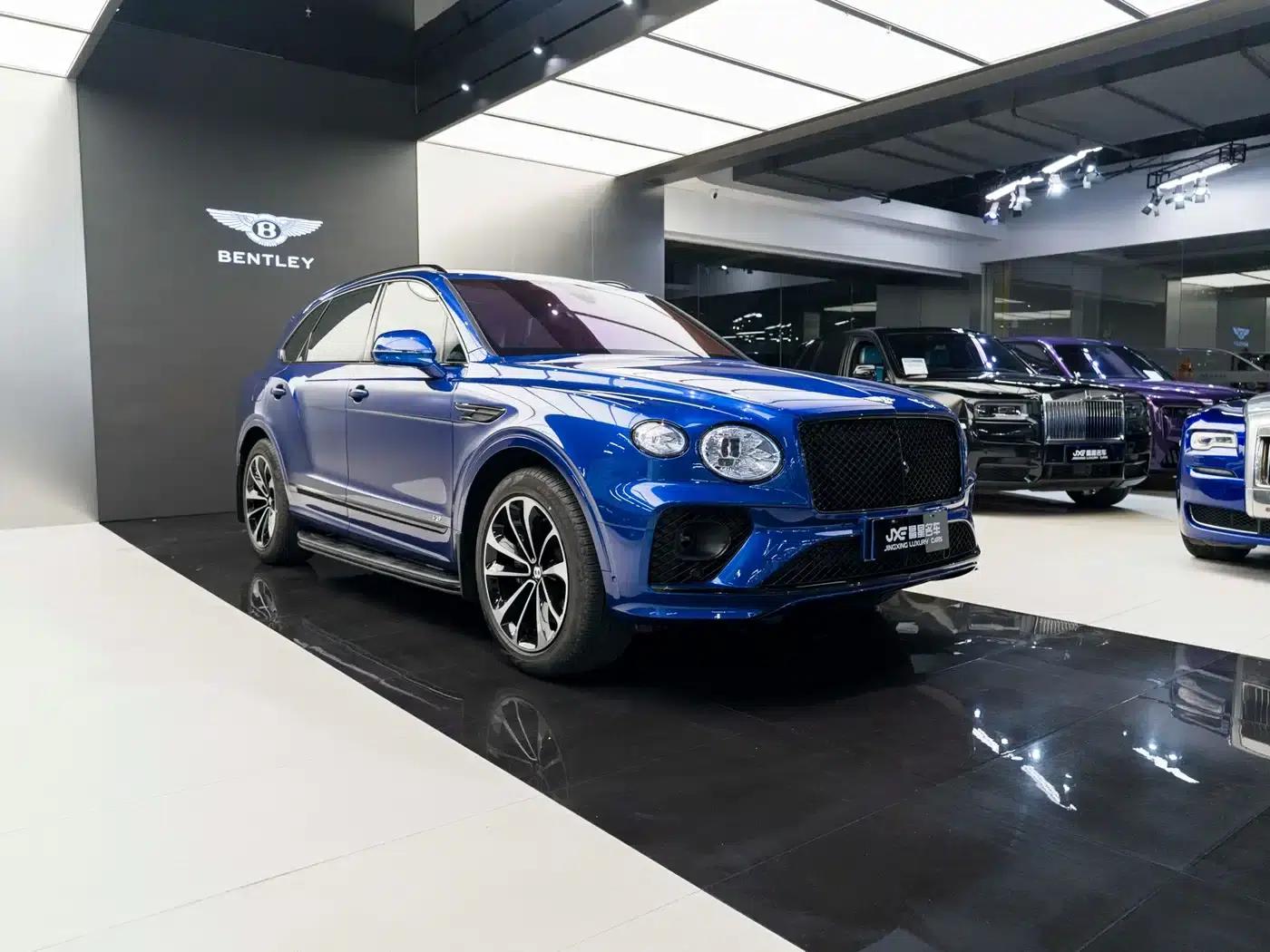 Bentayga 2021 4.0T V8 — миниатюра 3