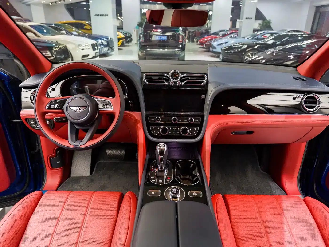Bentayga 2021 4.0T V8 — миниатюра 5