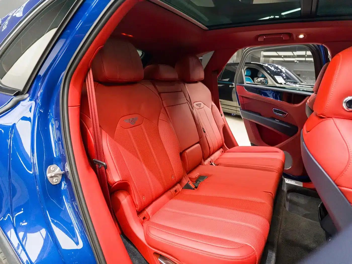 Bentayga 2021 4.0T V8 — миниатюра 10