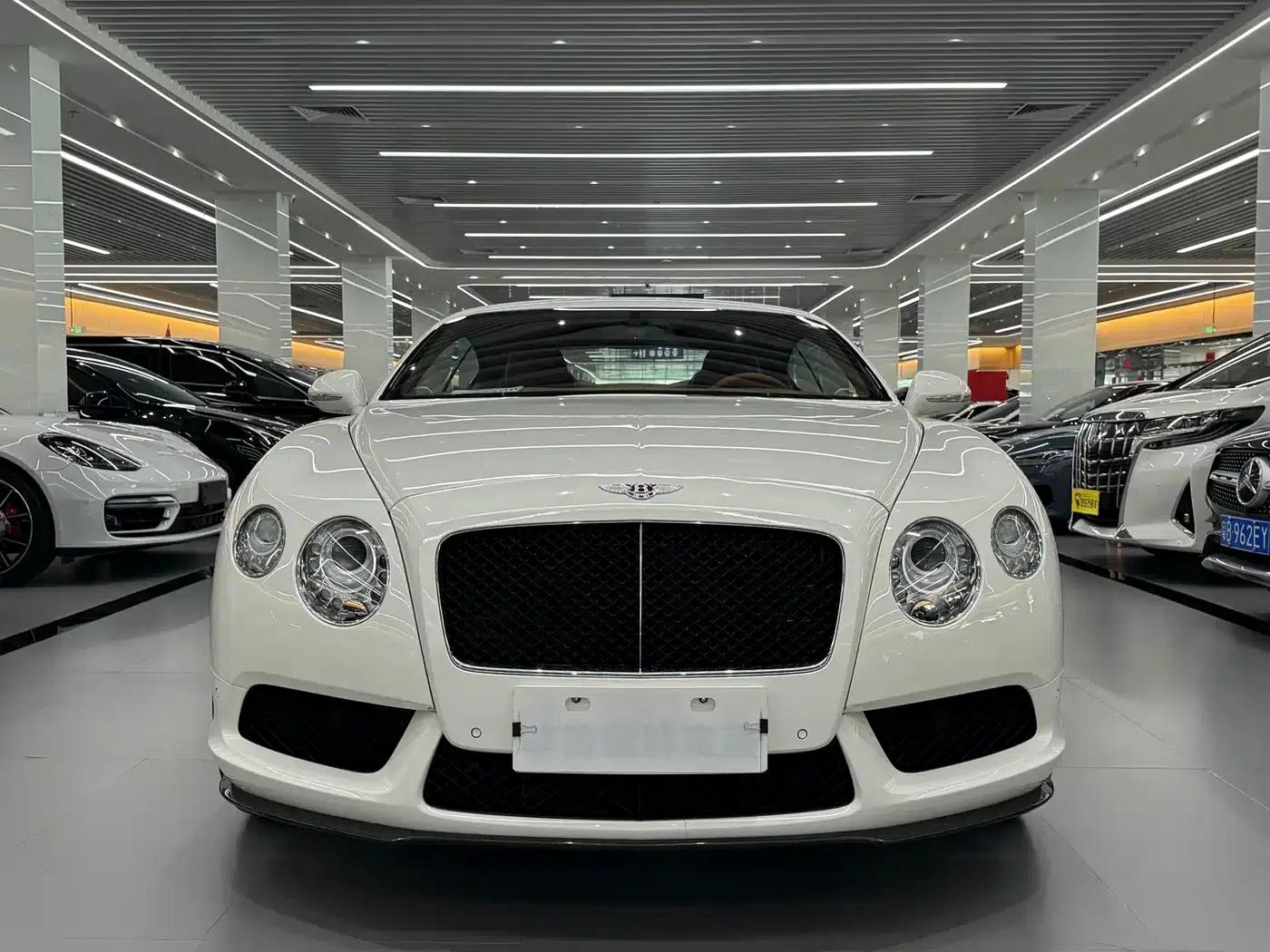 2015 Continental 4.0T GT V8 Standard Edition — миниатюра 2