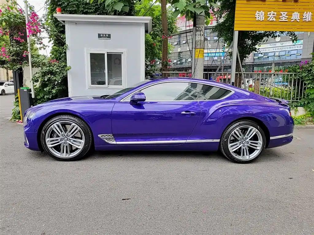 2024 Continental 4.0T GT V8 — миниатюра 3