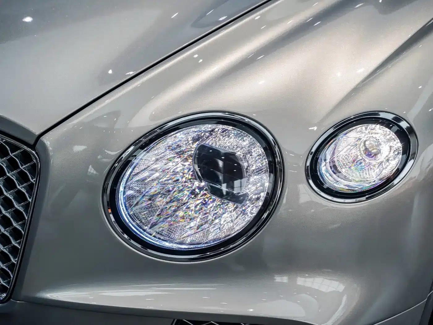 2022 Continental 6.0T GT W12 Mulliner Convertible — миниатюра 20