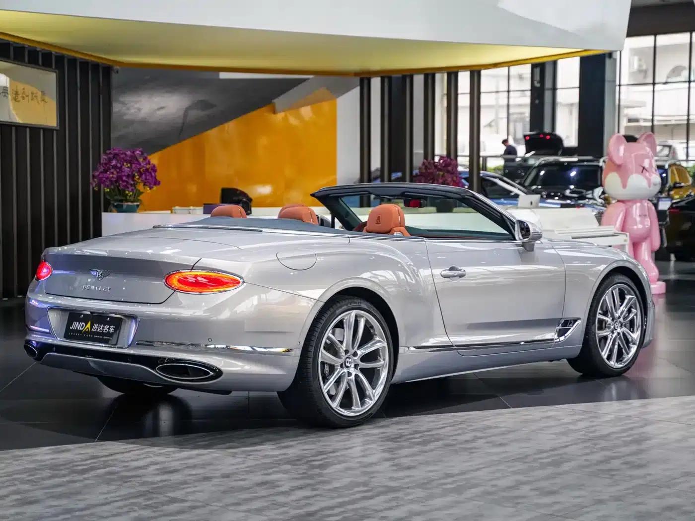 2022 Continental 6.0T GT W12 Mulliner Convertible — миниатюра 6